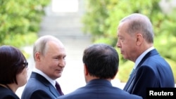 Cumhurbaşkanı Erdoğan ile Rusya Cumhurbaşkanı Putin'in son yüz yüze görüşmesi 4 Eylül 2023'te Soçi'deydi. Putin’in 12 Şubat’ta planlanan Türkiye ziyareti ise ertelendi.