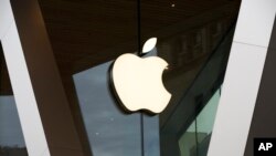 Apple ChatGPT ile Bard benzeri yapay zeka ürünleri üzerinde çalışıyor.