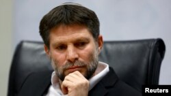 İsrail Maliye Bakanı Bezalel Smotrich, serbest ticaret anlaşmasının feshedilmesinin yanı sıra Türkiye'den yapılan diğer ithalatlara da yüzde 100 gümrük vergisi uygulanacağını söyledi.