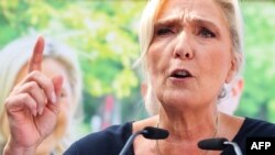 Aşırı sağ Ulusal Bütünleşme (RN) partisinin Meclis’teki grup başkanı Marine Le Pen