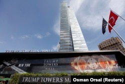 İstanbul'daki Trump Towers Mall