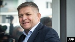 Robert Fico daha önce Slovakya'da başbakanlık koltuğunda oturmuş bir isim